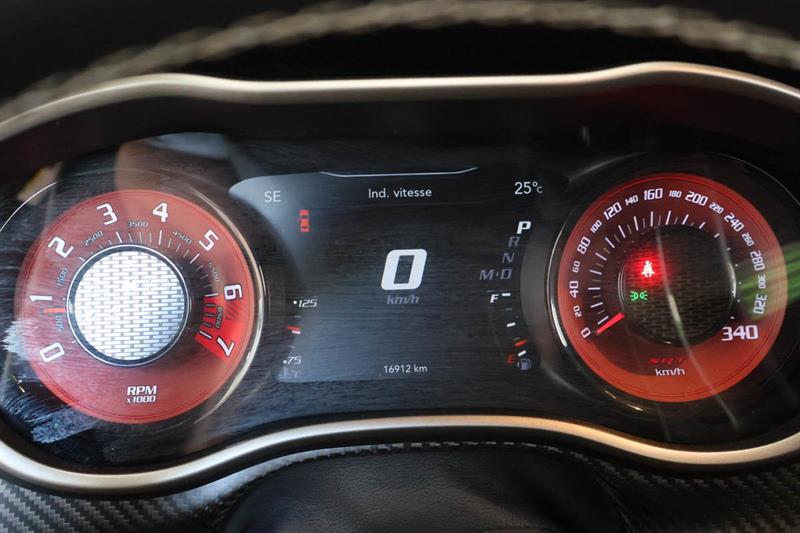 dodge Challenger 2021 - 22
