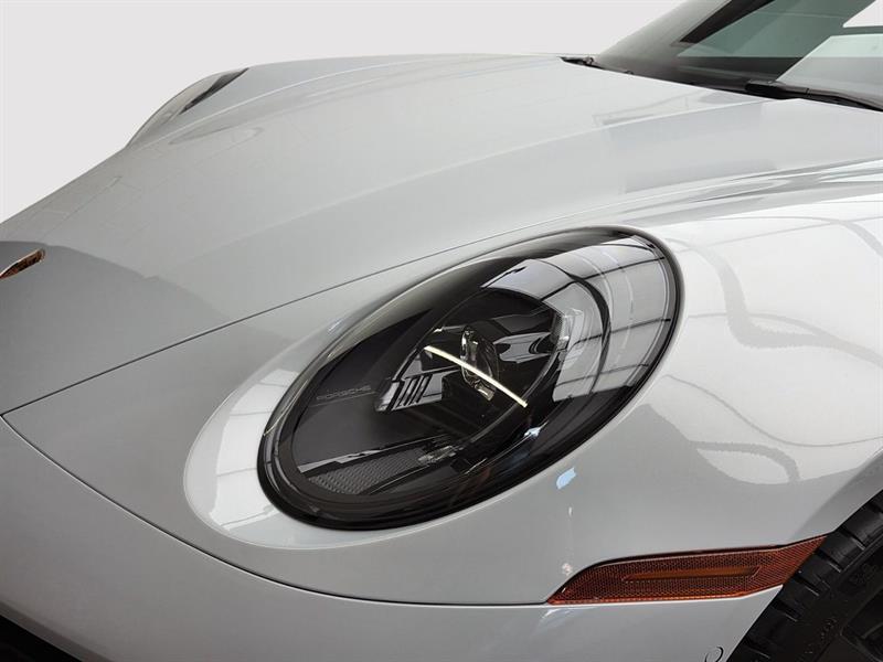 porsche 911 2025 - 13