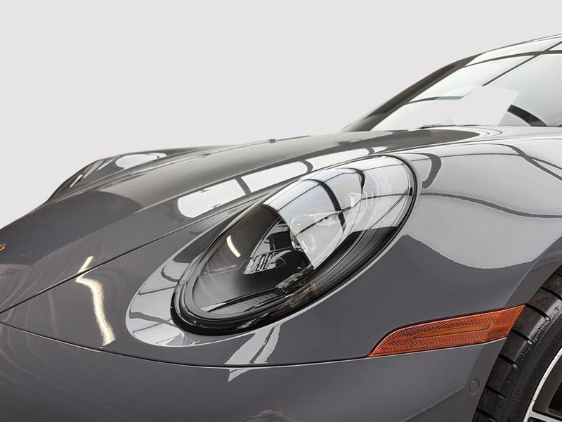 porsche 911 2025 - 13