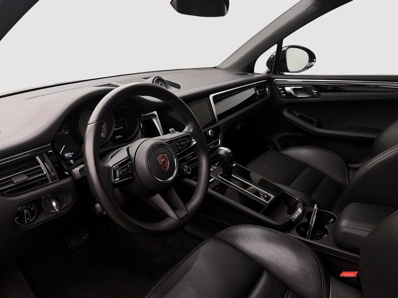 porsche Macan 2025 - 26
