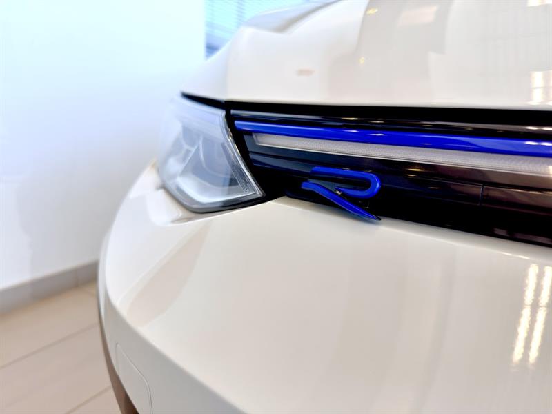 volkswagen Golf R 2023 - 9