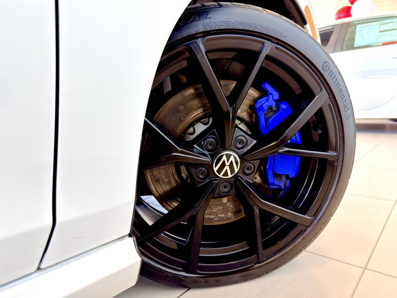 volkswagen Golf R 2023 - 18