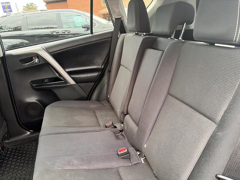 toyota RAV4 2018 - 8