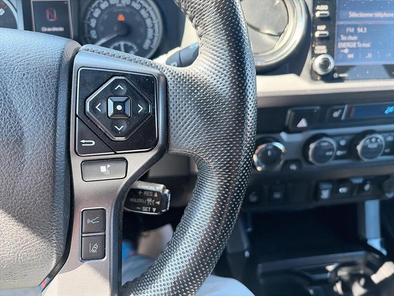 toyota Tacoma 2022 - 17