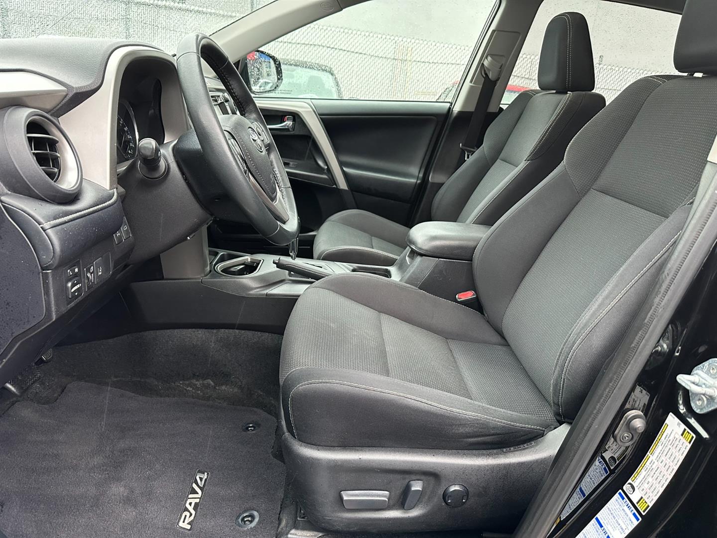 toyota RAV4 2017 - 8