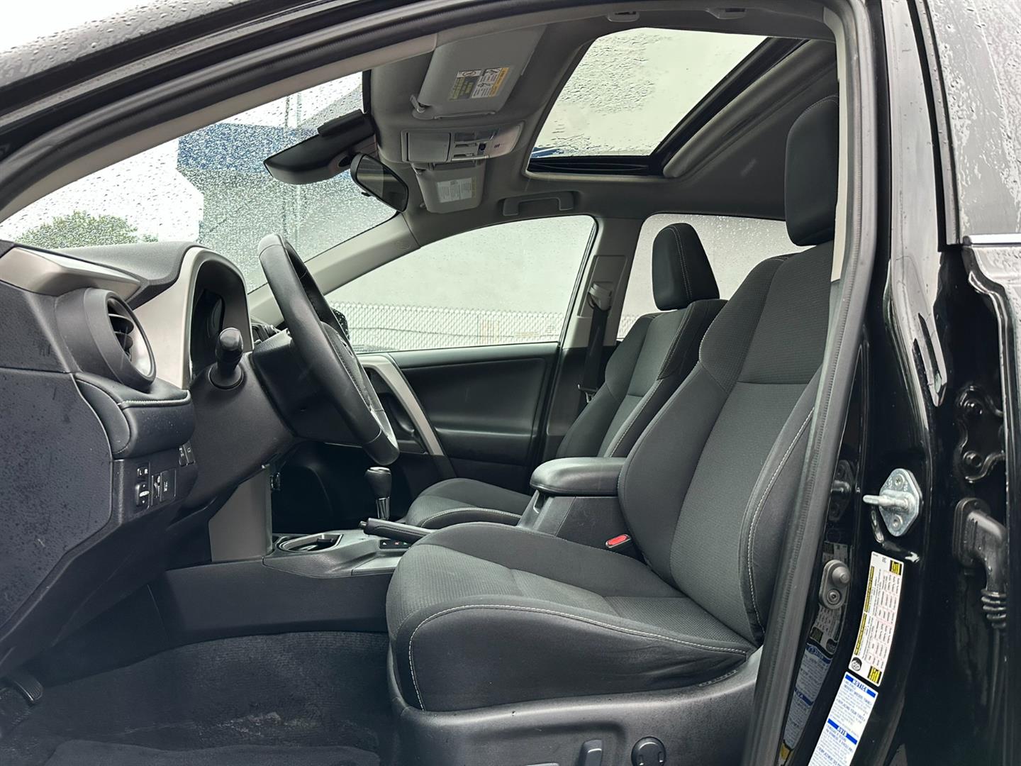 toyota RAV4 2017 - 9