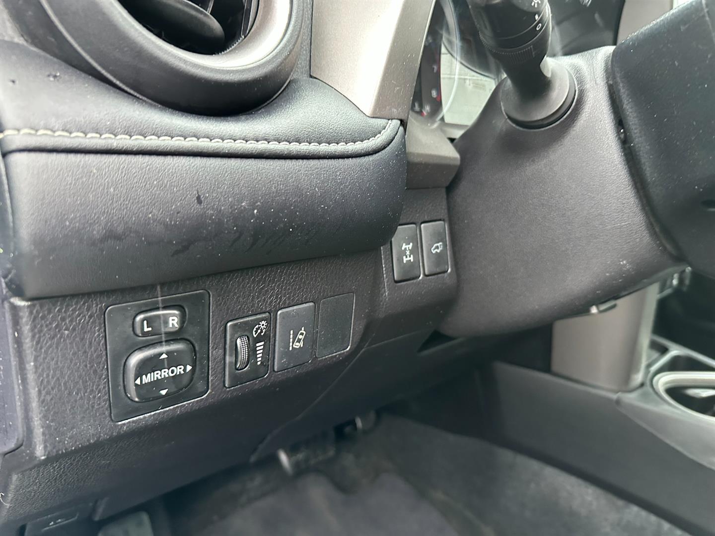 toyota RAV4 2017 - 10