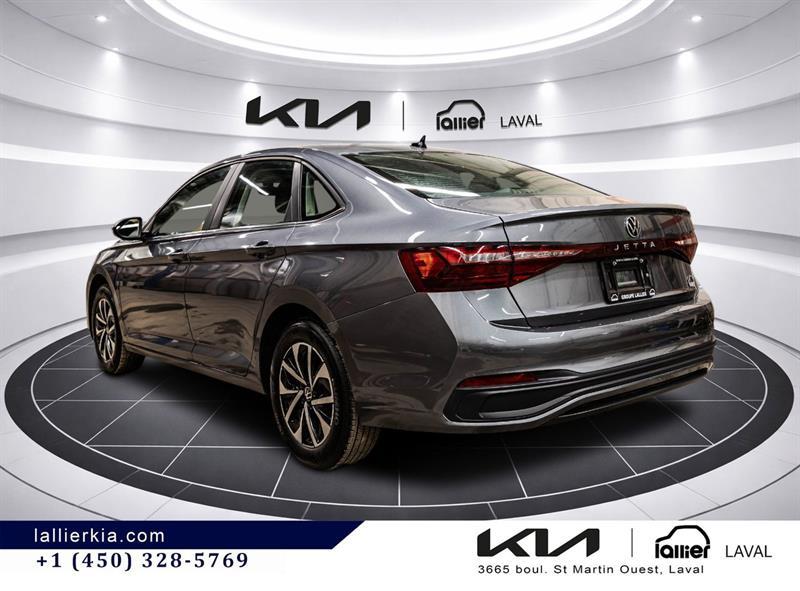 2025 Volkswagen Jetta - Image 5