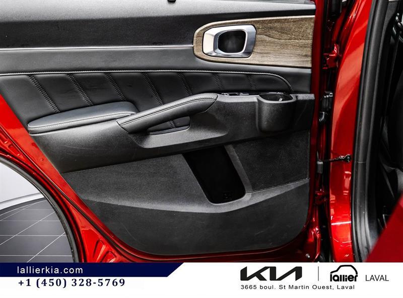 2021 Kia Sorento - Image 13