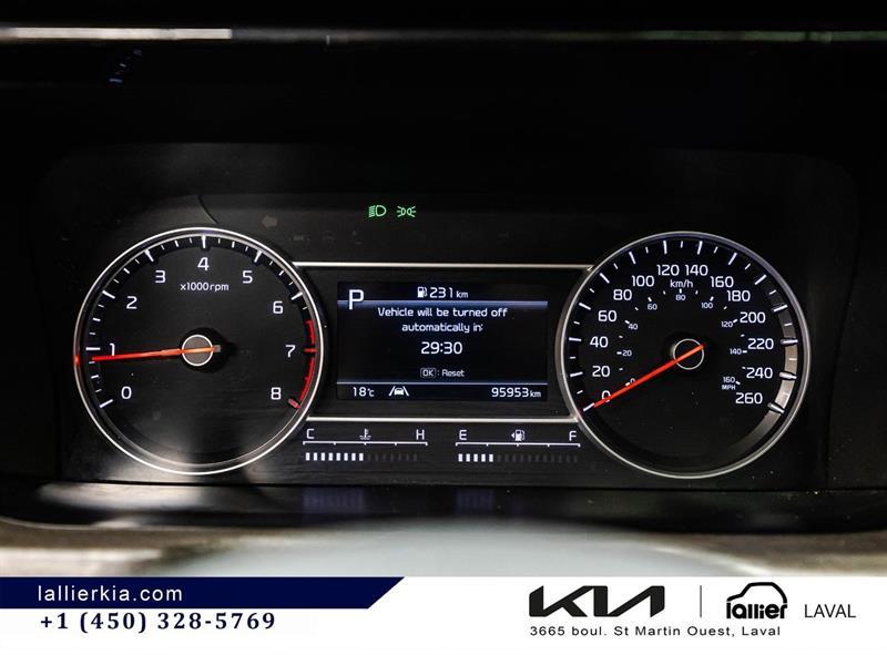 2021 Kia Sorento - Image 24