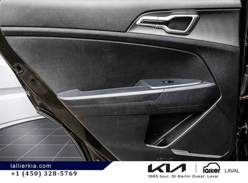 2023 Kia Sportage - Image 12