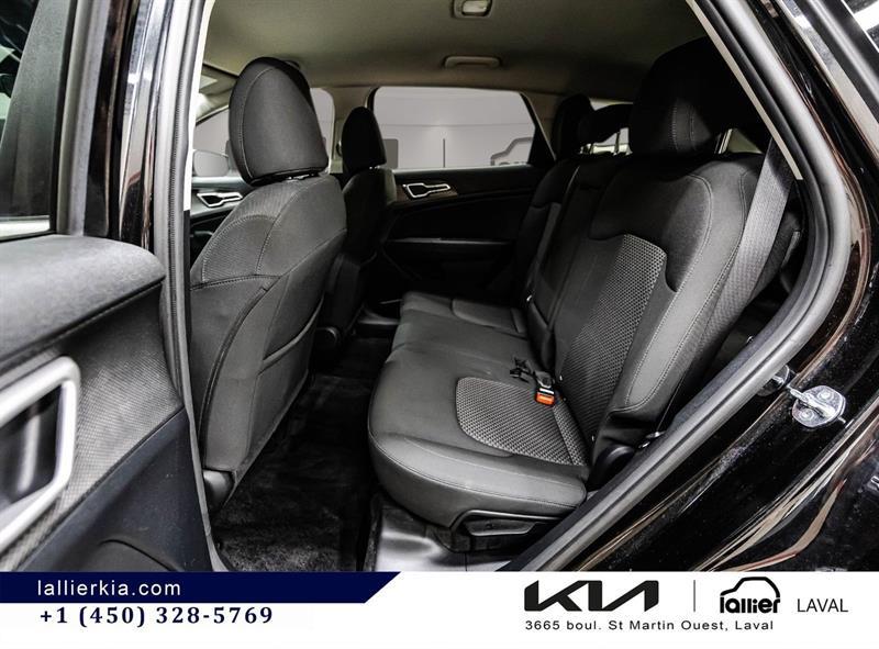 2023 Kia Sportage - Image 13
