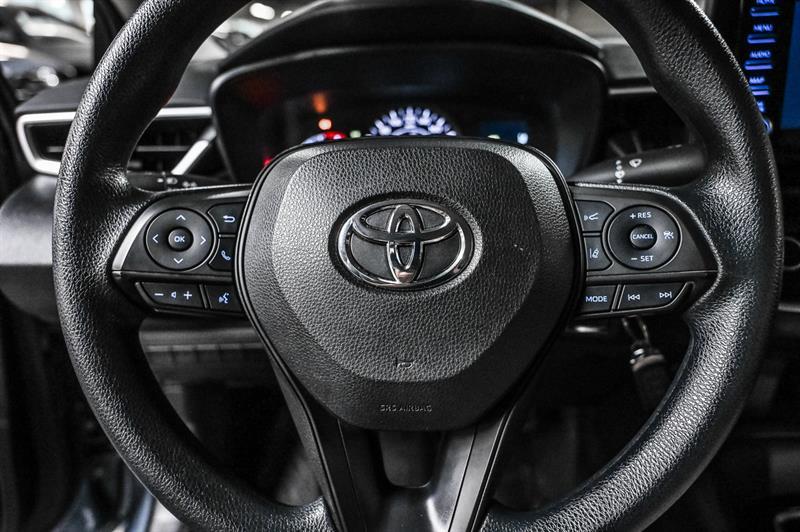 2022 Toyota Corolla - Image 16