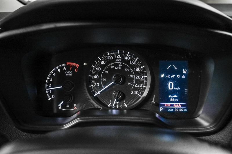 2022 Toyota Corolla - Image 18