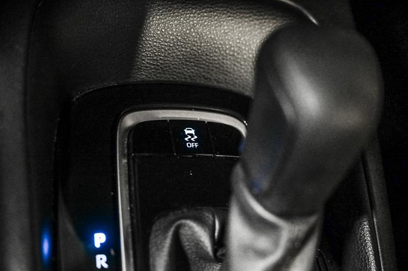 2022 Toyota Corolla - Image 21