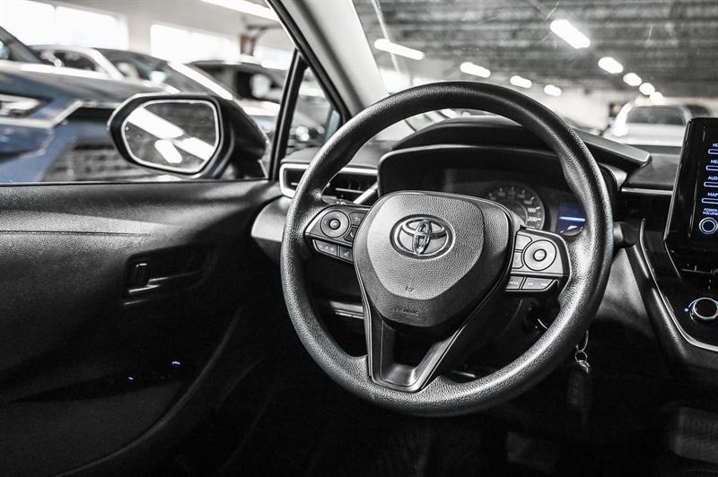 2022 Toyota Corolla - Image 26