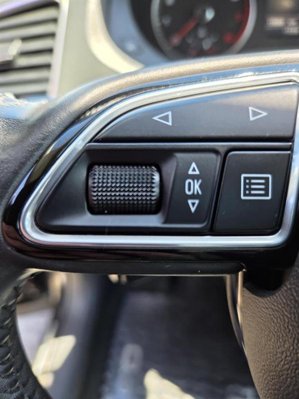 2016 Audi Q3 - Image 19