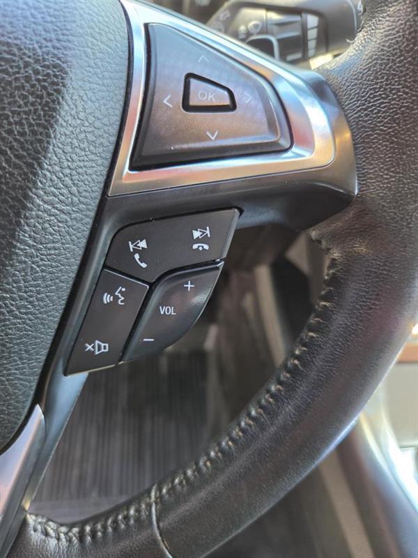 2017 Ford Edge - Image 19