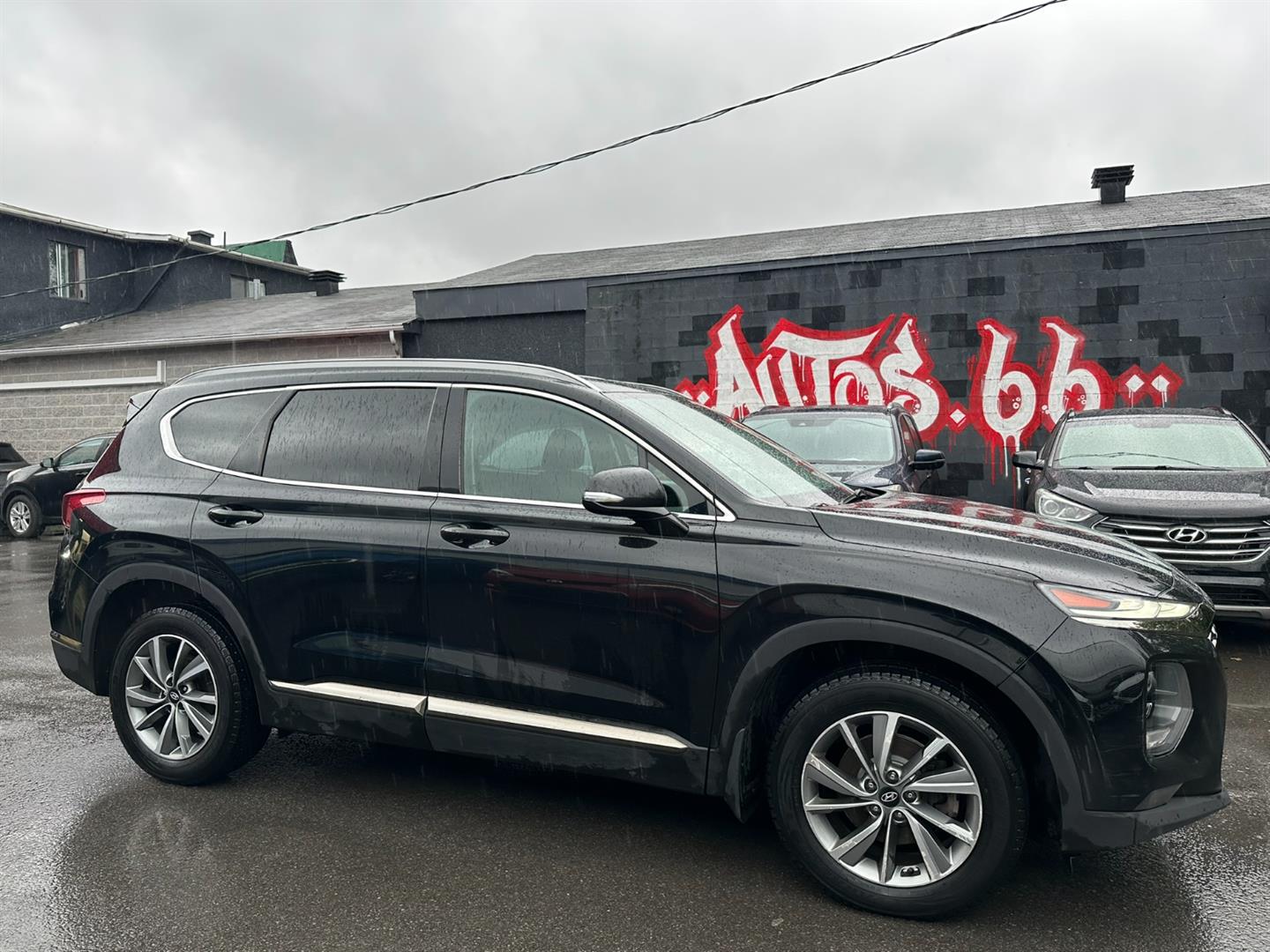 2019 Hyundai Santa Fe 2.4L Preferred AWD with Dark Chrome Accent