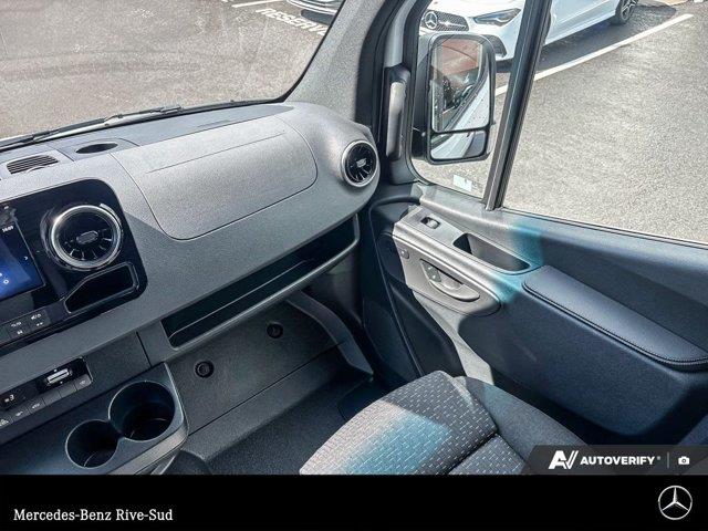 mercedes-benz Sprinter fourgonnette d'équipe 2026 - 11