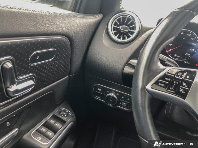 mercedes-benz GLA 2024 - 16