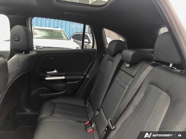 mercedes-benz GLA 2024 - 22
