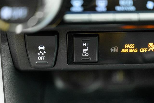 toyota RAV4 2025 - 18