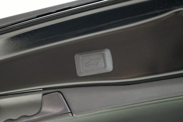 toyota RAV4 2025 - 11