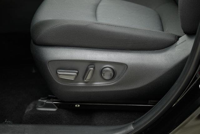 toyota RAV4 2025 - 13