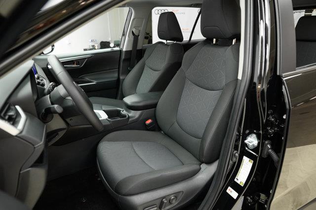 toyota RAV4 2025 - 25