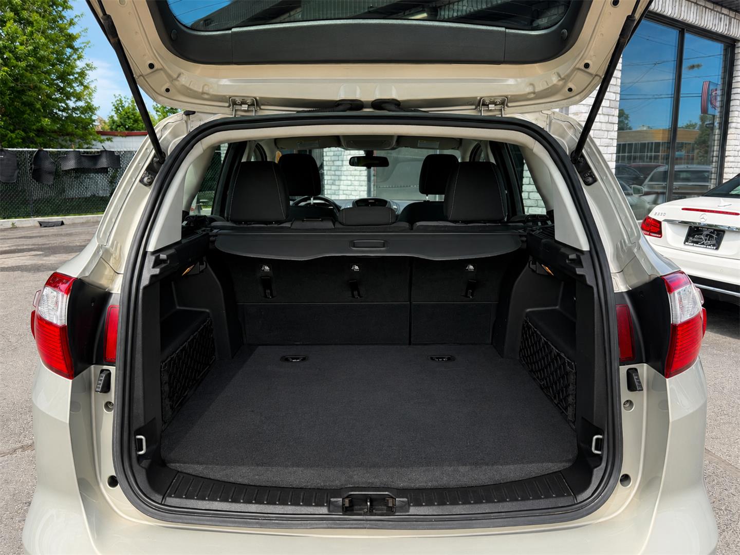 ford C-Max Hybrid 2015 - 25