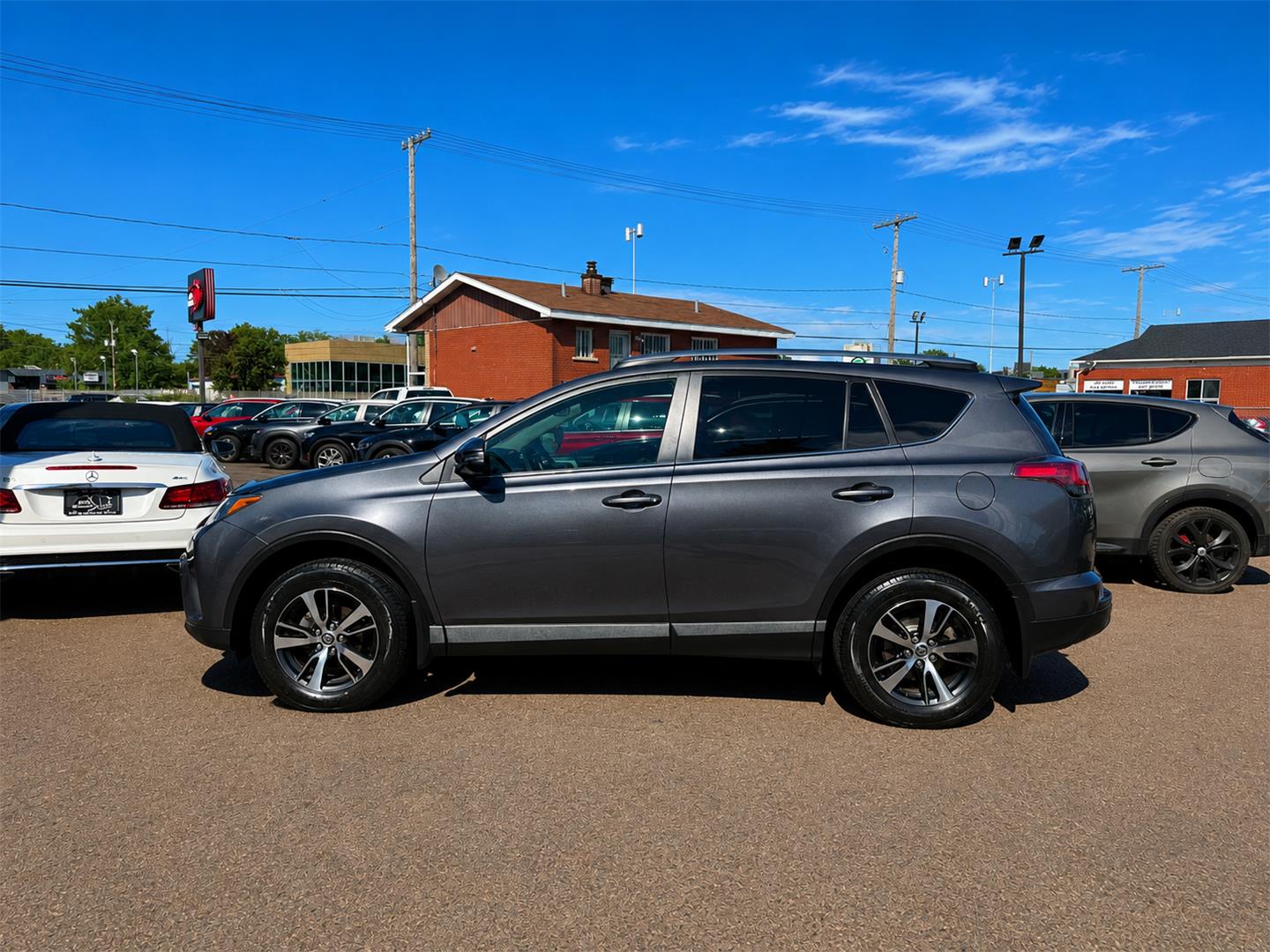 toyota RAV4 2018 - 11