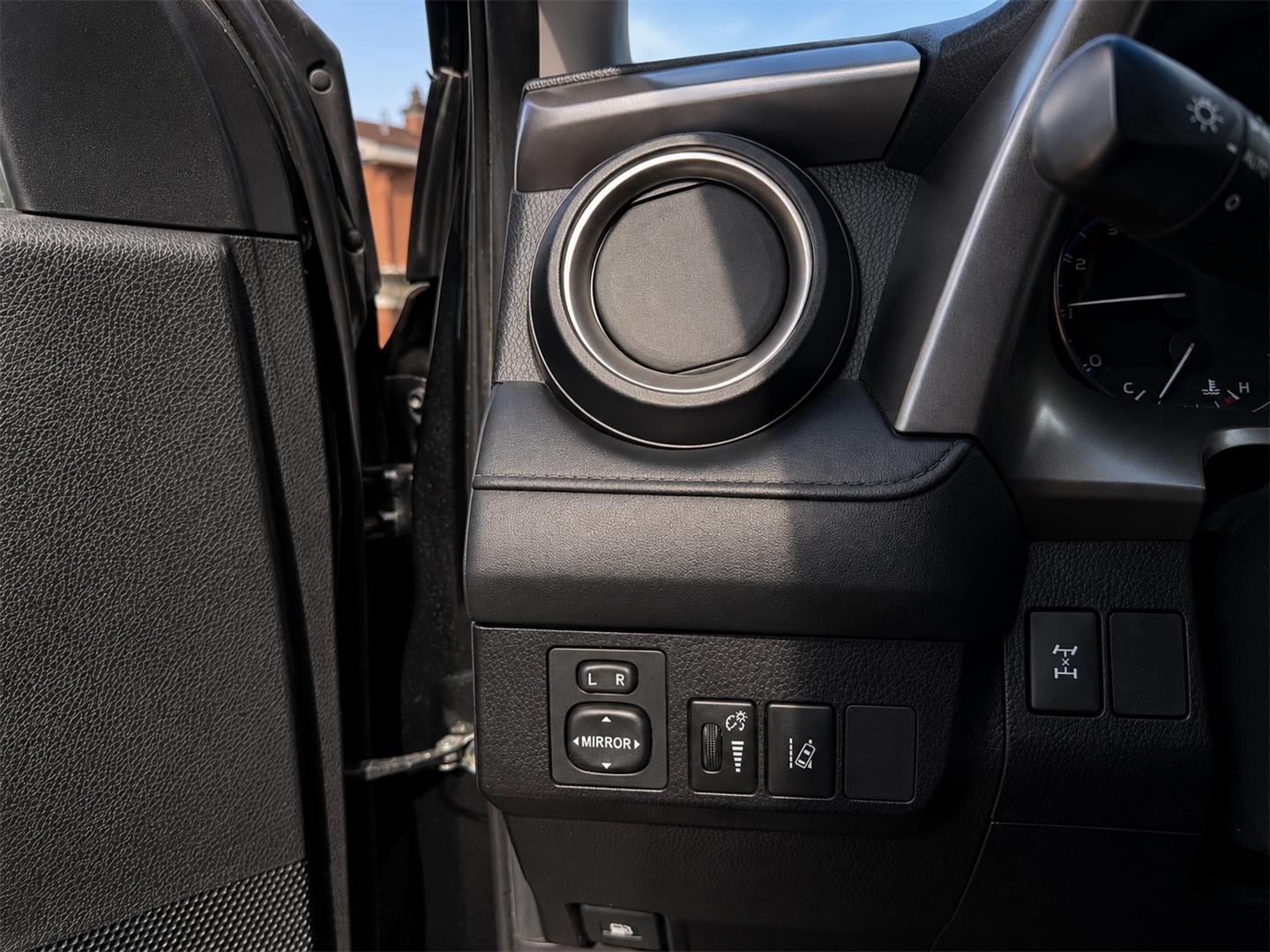 toyota RAV4 2018 - 22