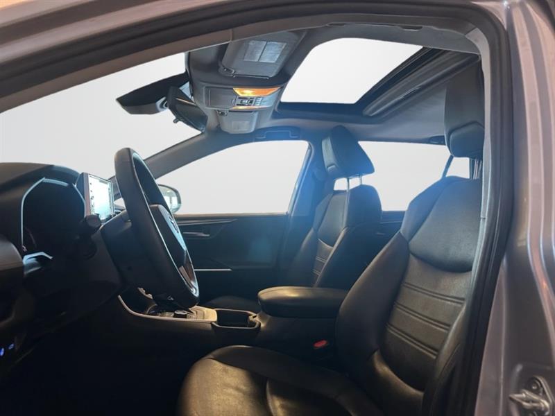toyota RAV4 2021 - 9