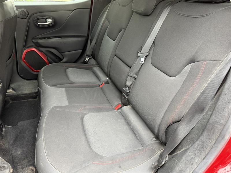 jeep Renegade 2015 - 18