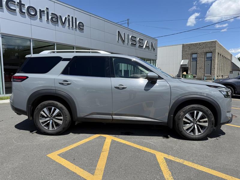 nissan Pathfinder 2023 - 9