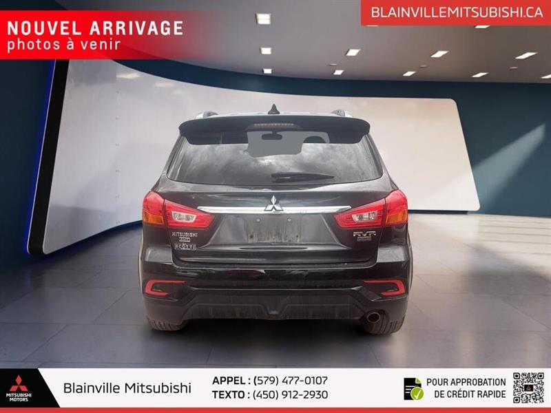 mitsubishi RVR 2018 - 9