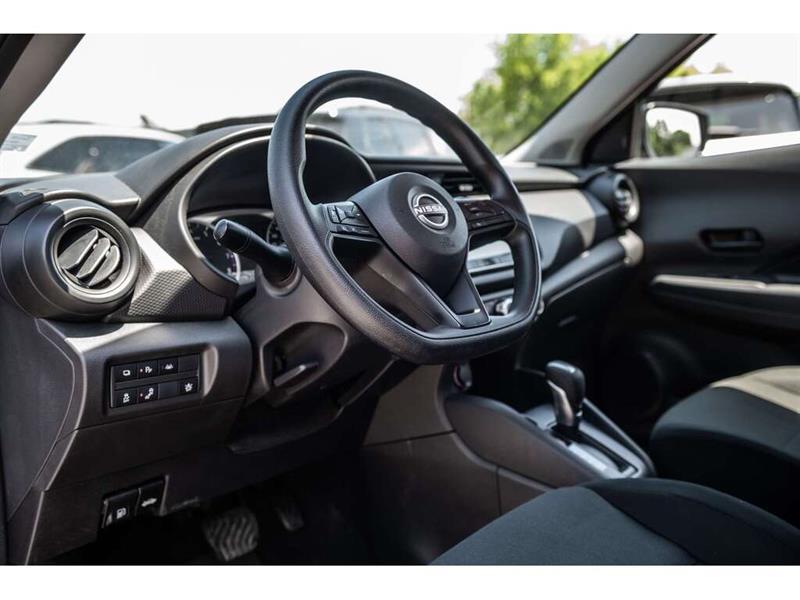 nissan Kicks Play 2025 - 13