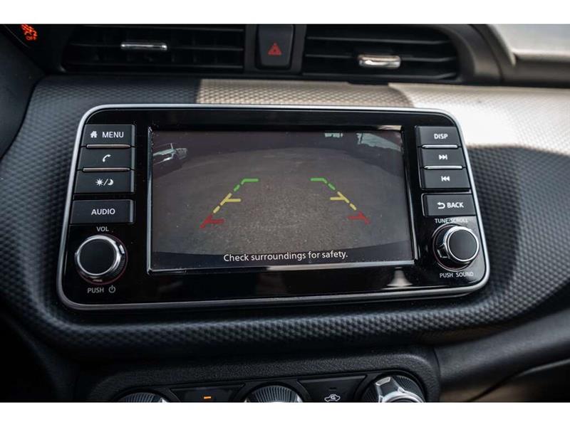 nissan Kicks Play 2025 - 18
