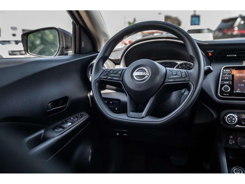 nissan Kicks Play 2025 - 25