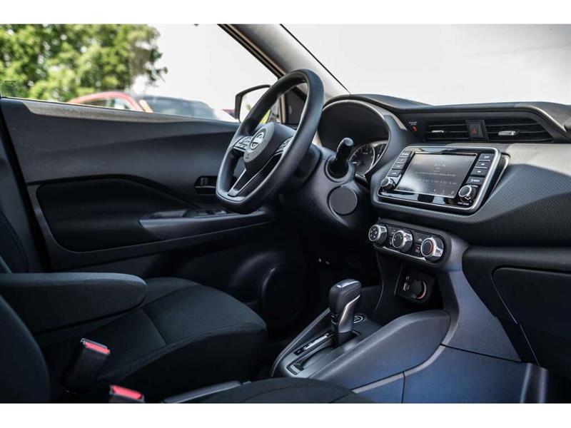 nissan Kicks Play 2025 - 27