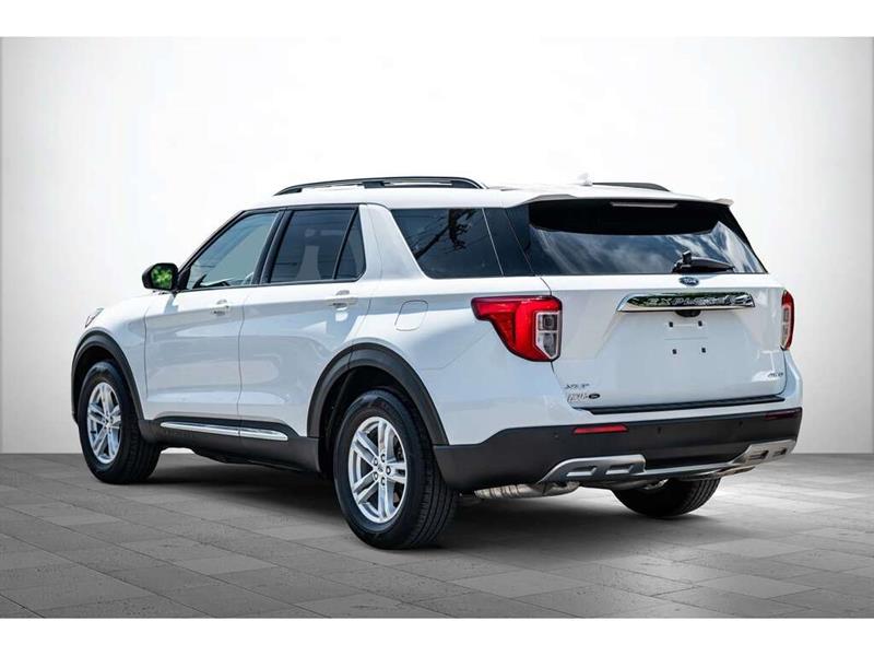 ford Explorer 2022 - 8