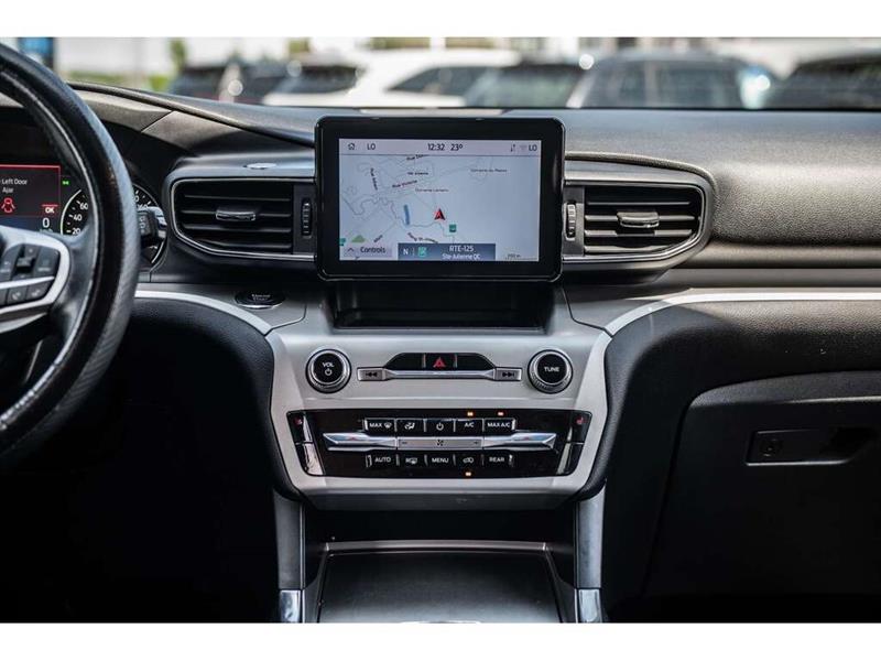 ford Explorer 2022 - 34