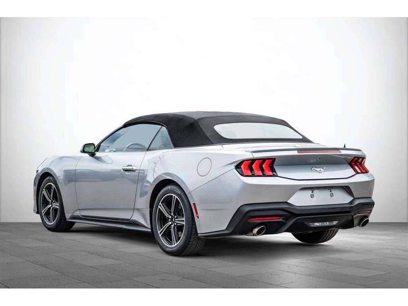 ford Mustang 2025 - 8