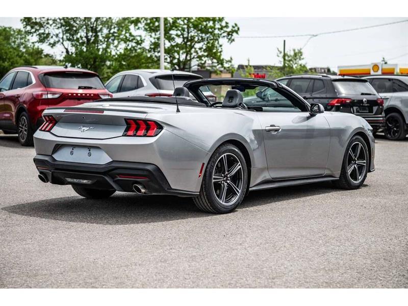ford Mustang 2025 - 33