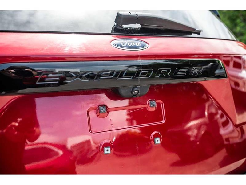 ford Explorer 2022 - 10