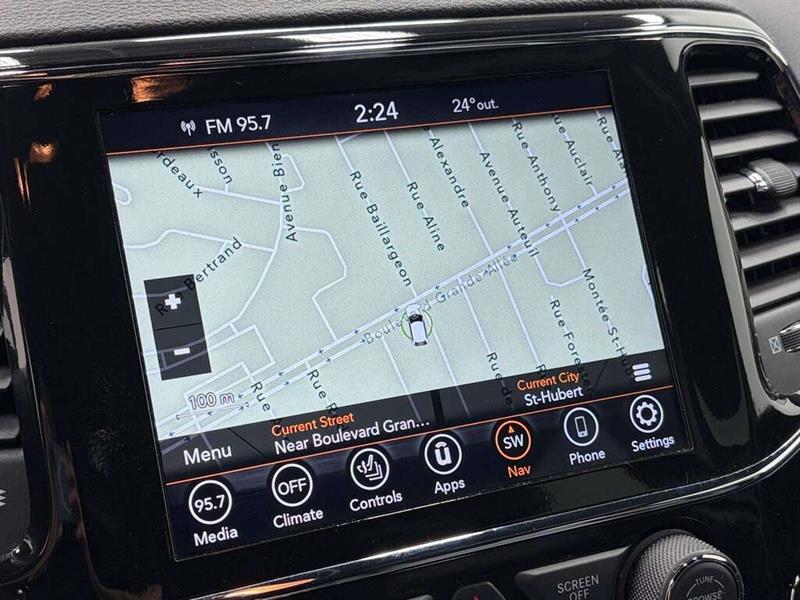 jeep Grand Cherokee 2021 - 24