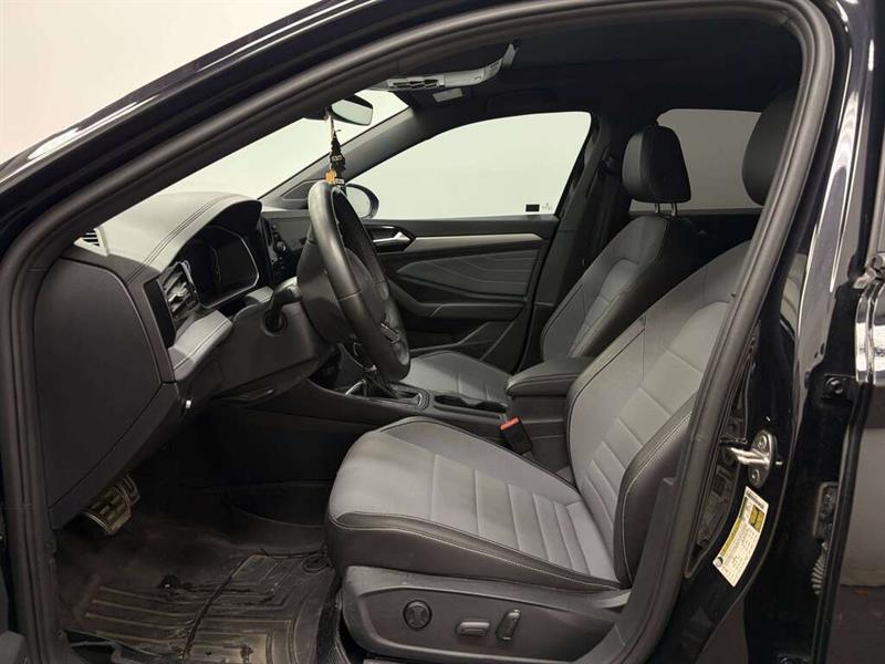 volkswagen Jetta 2025 - 2