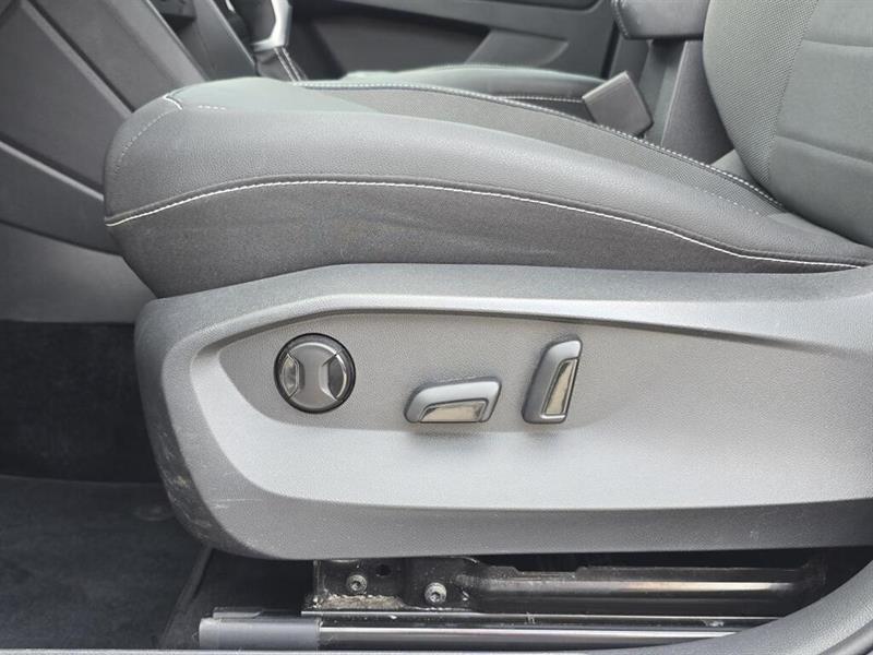volkswagen Taos 2023 - 13