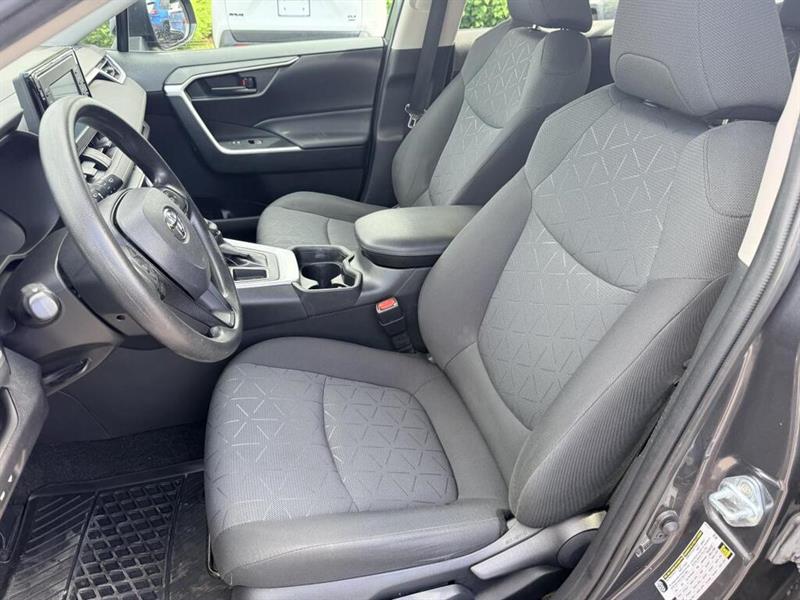 toyota RAV4 2021 - 10